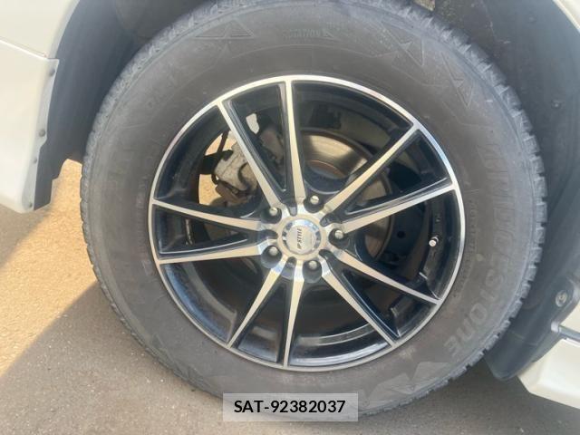 Toyota HARRIER 2014-12 7357958-13