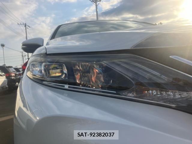 Toyota HARRIER 2014-12 7357958-4