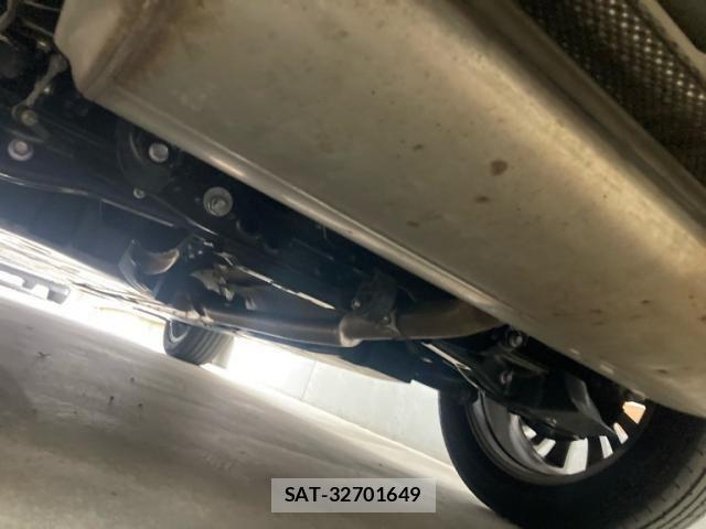 Toyota HARRIER 2022-03 7357940-8