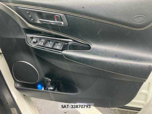 Toyota HARRIER 2017-06 7357954-16