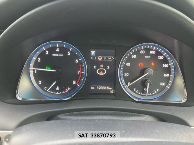 Toyota HARRIER 2017-06 7357954-21