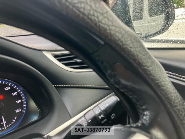 Toyota HARRIER 2017-06 7357954-27