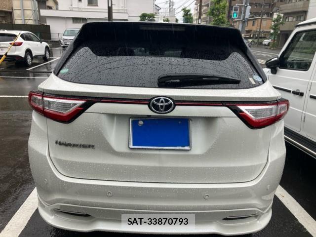 Toyota HARRIER 2017-06 7357954-2