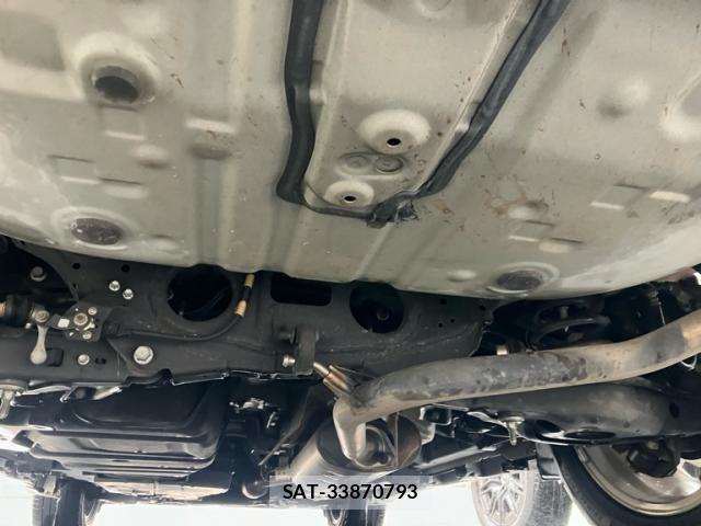 Toyota HARRIER 2017-06 7357954-7