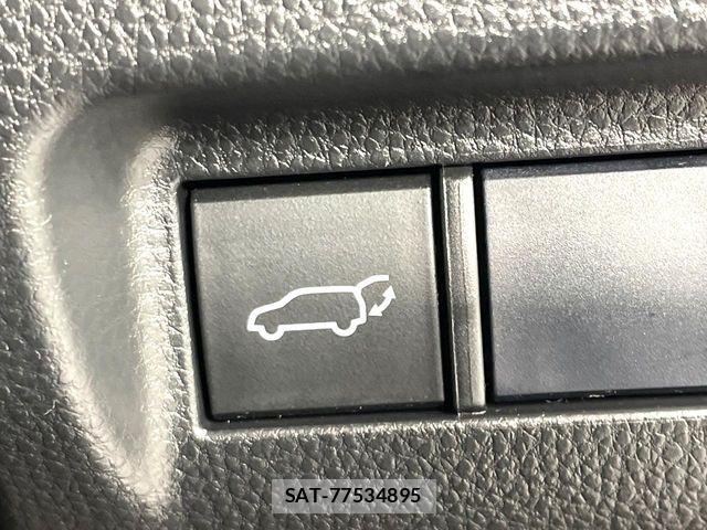 Toyota HARRIER 2021-03 7357944-8