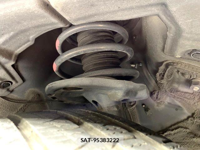Toyota HARRIER 2019-06 7357948-19