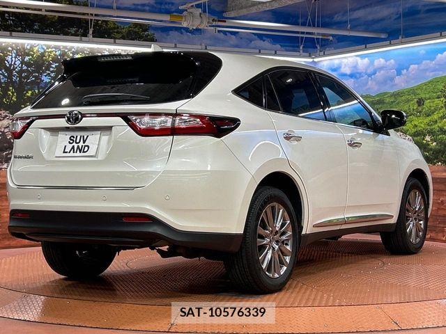 Toyota HARRIER 2018-01 7392284-16
