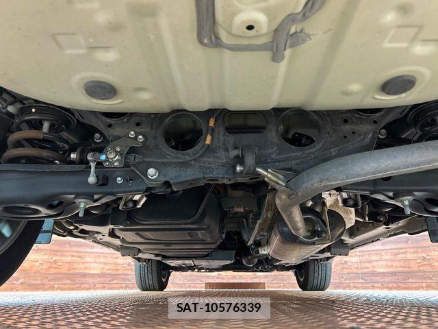 Toyota HARRIER 2018-01 7392284-18