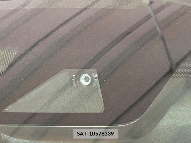 Toyota HARRIER 2018-01 7392284-5