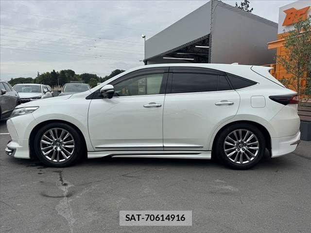 Toyota HARRIER 2018-03 7392283-10
