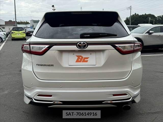 Toyota HARRIER 2018-03 7392283-13