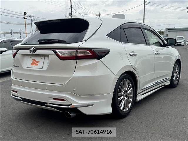 Toyota HARRIER 2018-03 7392283-14
