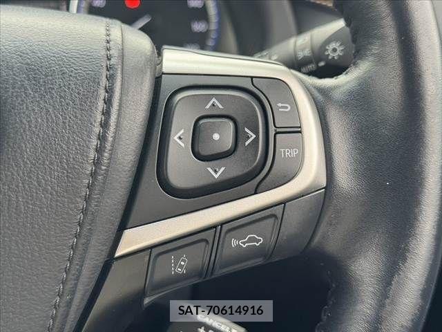 Toyota HARRIER 2018-03 7392283-25