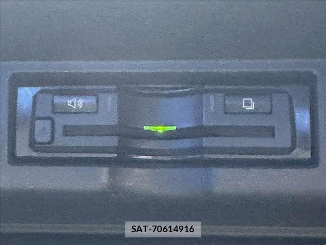 Toyota HARRIER 2018-03 7392283-4
