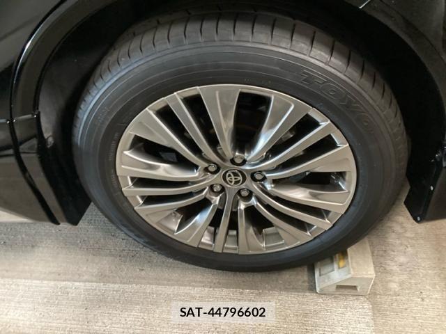 Toyota HARRIER 2024-03 7454571-6