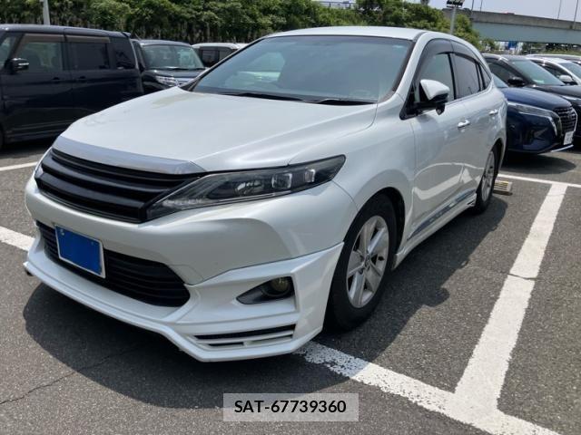 Toyota HARRIER 2015-10 7454611-0