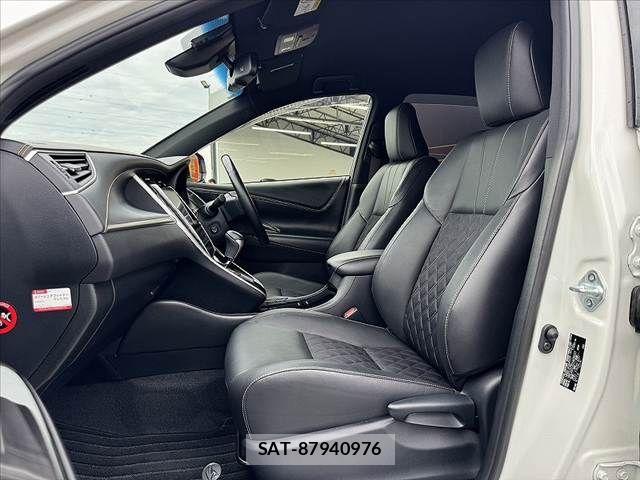 Toyota HARRIER 2019-08 7454597-16