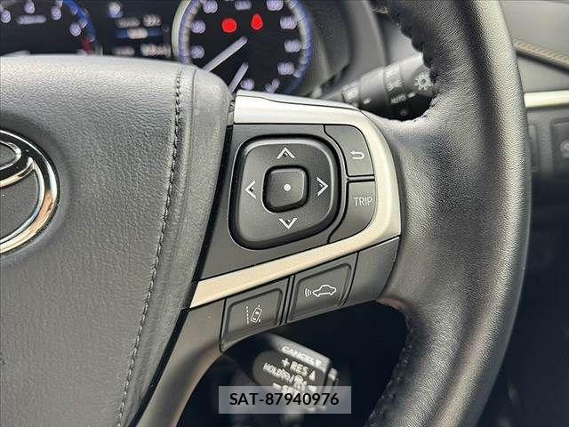 Toyota HARRIER 2019-08 7454597-29