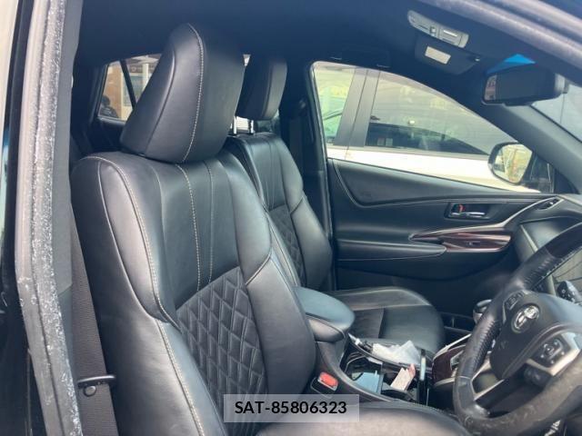 Toyota HARRIER 2016-01 7454606-12