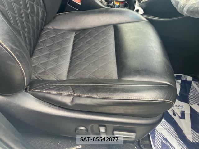 Toyota HARRIER 2016-11 7454605-18