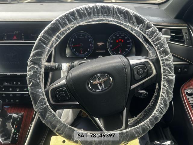 Toyota HARRIER 2017-01 7500774-19