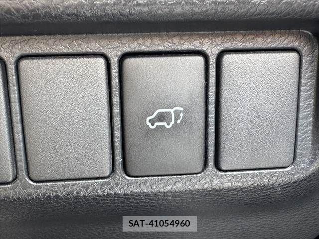 Toyota HARRIER 2015-10 7508766-27