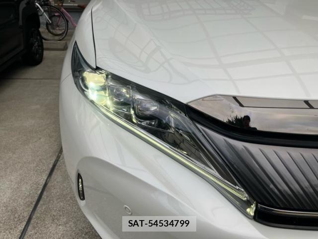 Toyota HARRIER 2020-04 7500768-10