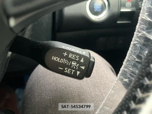 Toyota HARRIER 2020-04 7500768-19