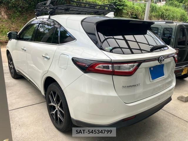 Toyota HARRIER 2020-04 7500768-2