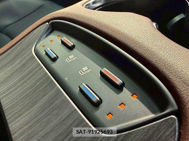 Toyota HARRIER 2020-12 7500736-4