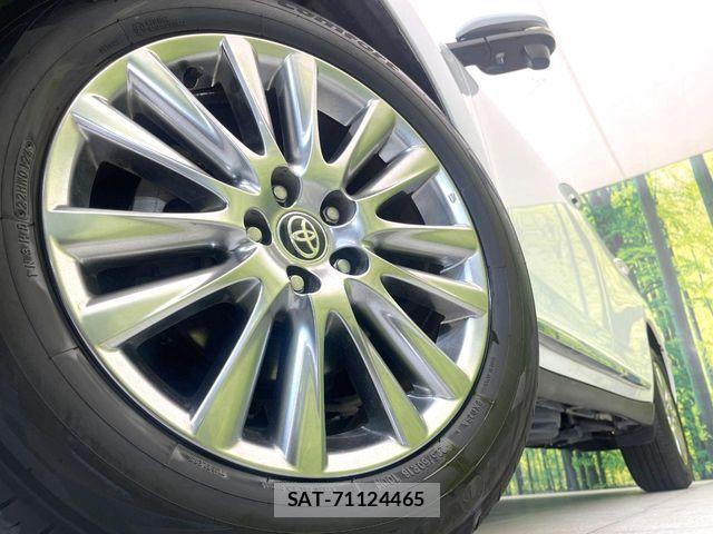 Toyota HARRIER 2015-10 7500778-12