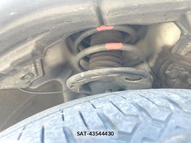 Toyota HARRIER 2017-07 7508756-19