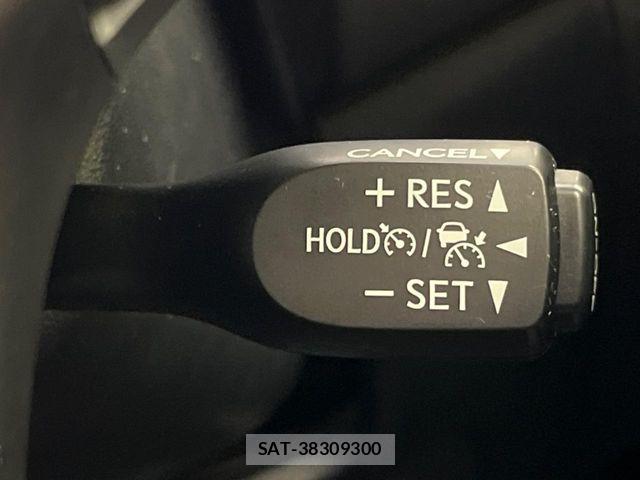Toyota HARRIER 2018-12 7500769-4