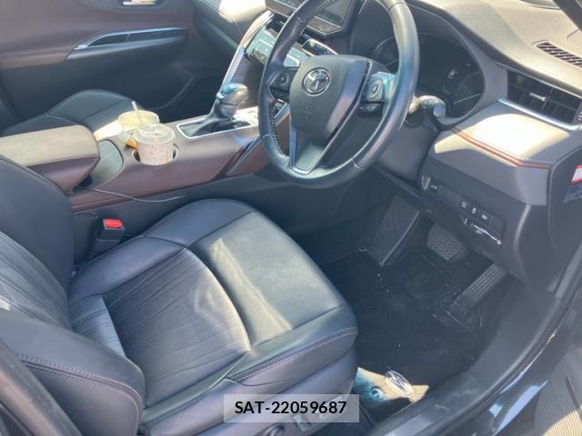 Toyota HARRIER 2021-11 7616809-10