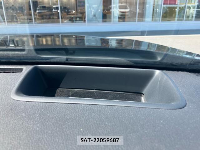 Toyota HARRIER 2021-11 7616809-21