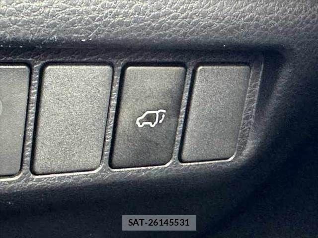 Toyota HARRIER 2015-03 7616835-26