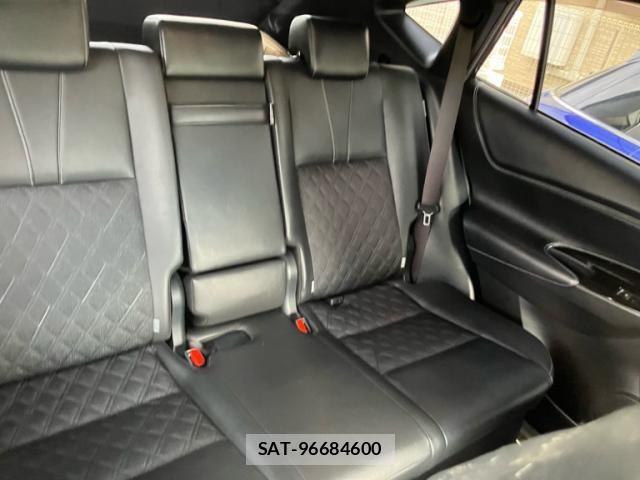 Toyota HARRIER 2019-09 7616811-14