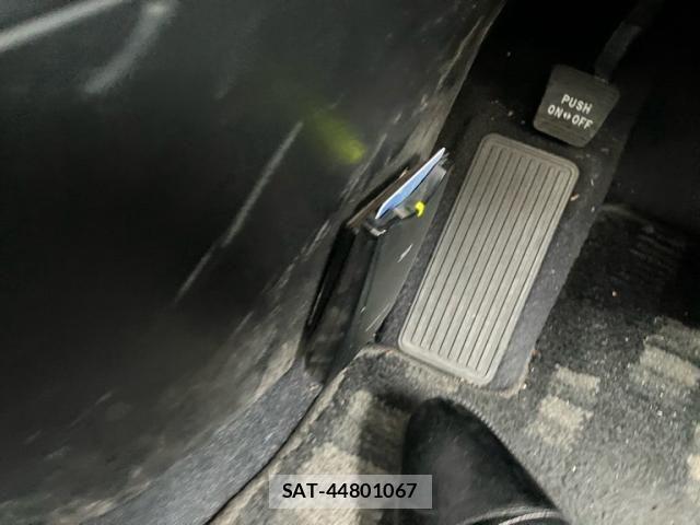 Toyota HARRIER 2011-09 7616842-17