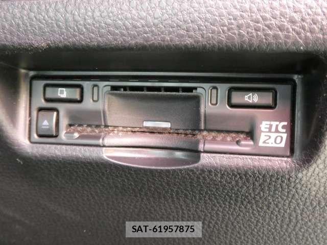 Toyota HARRIER 2023-04 7616788-7