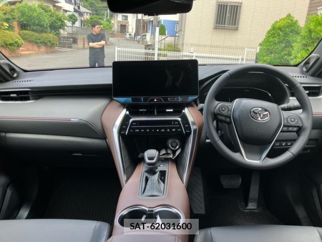 Toyota HARRIER 2026-02 7616785-12