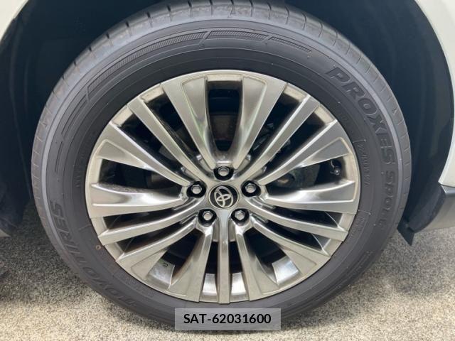 Toyota HARRIER 2026-02 7616785-5