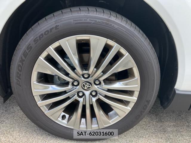 Toyota HARRIER 2026-02 7616785-8