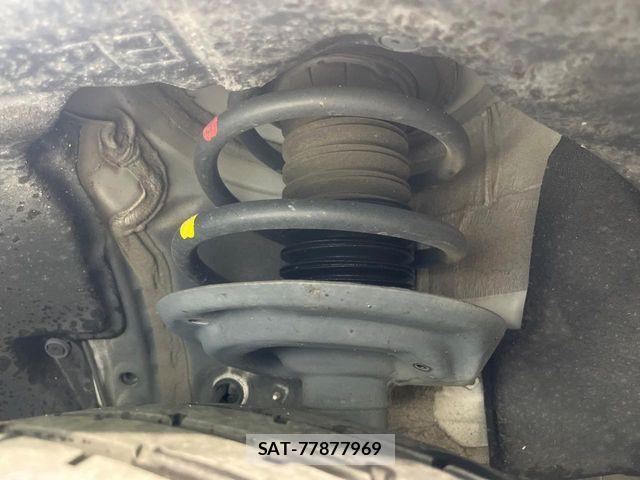Toyota HARRIER 2021-08 7616801-19