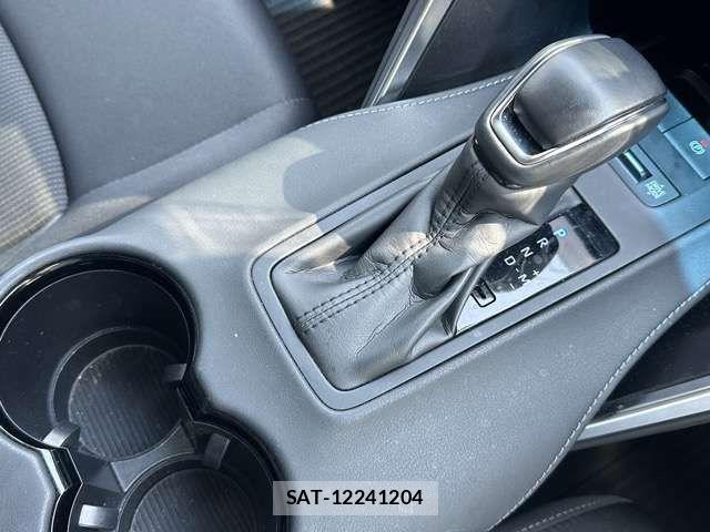 Toyota HARRIER 2023-04 7616805-16