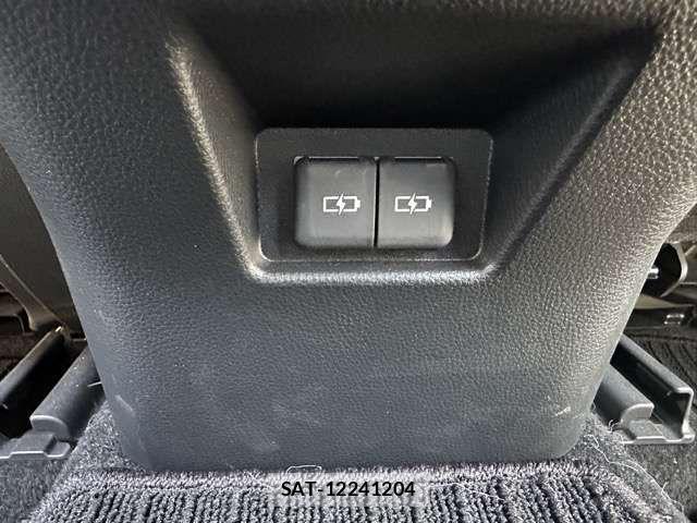 Toyota HARRIER 2023-04 7616805-6