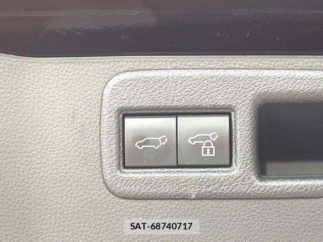Toyota HARRIER 2021-04 7616815-7