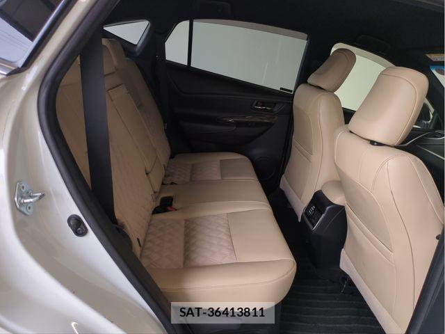 Toyota HARRIER 2014-09 7616836-26
