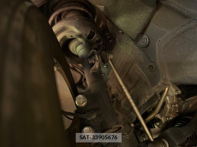 Toyota HARRIER 2020-08 7616791-19