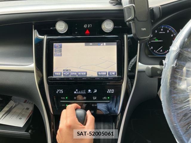 Toyota HARRIER 2018-06 7616812-21