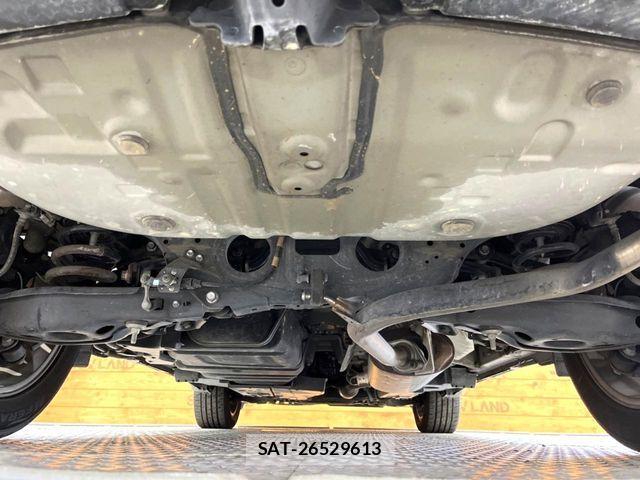 Toyota HARRIER 2017-06 7616816-18
